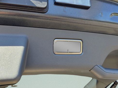 New 2026 Kia EV9 Wind AWD/4WD image 9