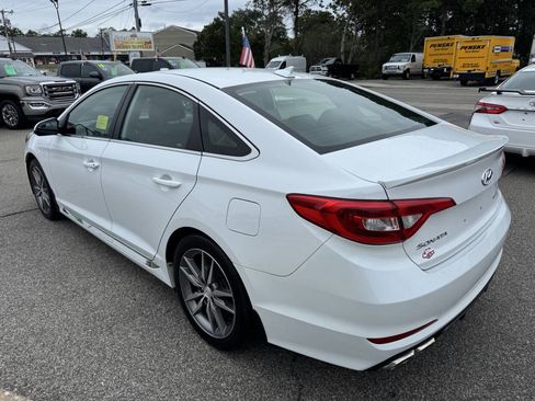Used 2017 Hyundai Sonata Sport 2.0T w/ Cargo Package FWD image 13