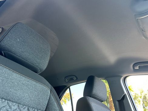 Used 2024 Chevrolet Equinox LT image 20