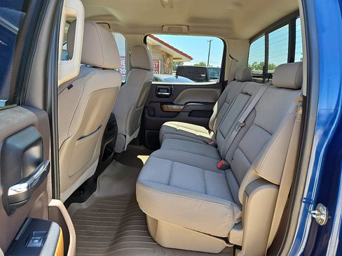 Used 2015 GMC Sierra 2500 SLE w/ SLE Preferred Package AWD/4WD image 9