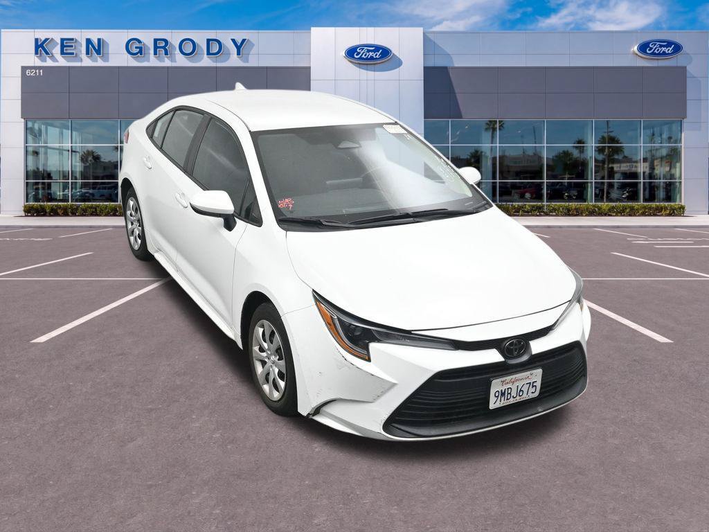 Used 2024 Toyota Corolla LE FWD image 11