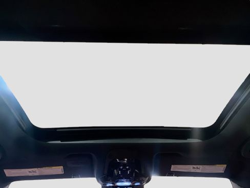 Used 2022 Alfa Romeo Giulia Ti image 16