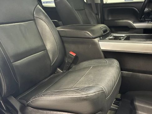 Used 2017 Chevrolet Silverado 1500 LTZ Z71 w/ LTZ Plus Package AWD/4WD image 40