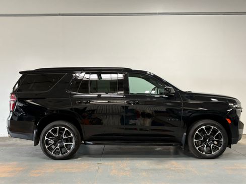 Used 2024 Chevrolet Tahoe RST w/ Sport Performance Package AWD/4WD image 6