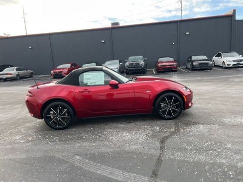 New 2025 MAZDA MX-5 Miata Grand Touring w/ Weather Package image 5