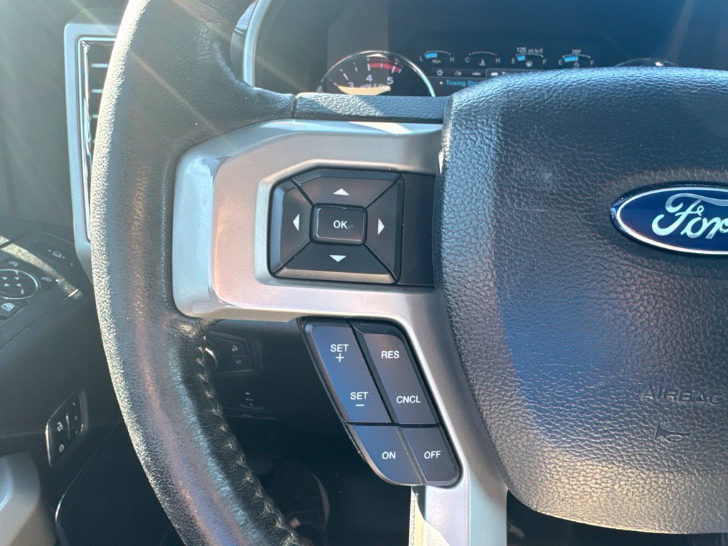 Used 2017 Ford F250 Lariat w/ Lariat Ultimate Package AWD/4WD image 15