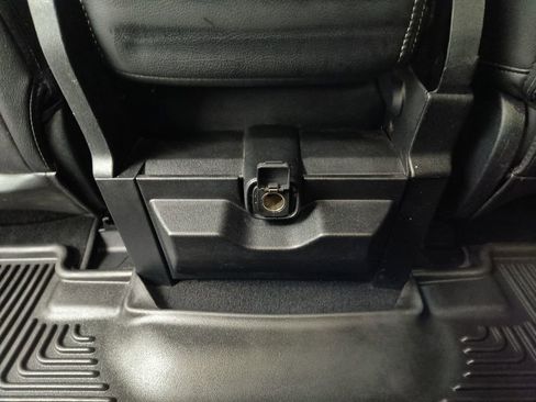 Used 2018 Ford F250 XLT image 19