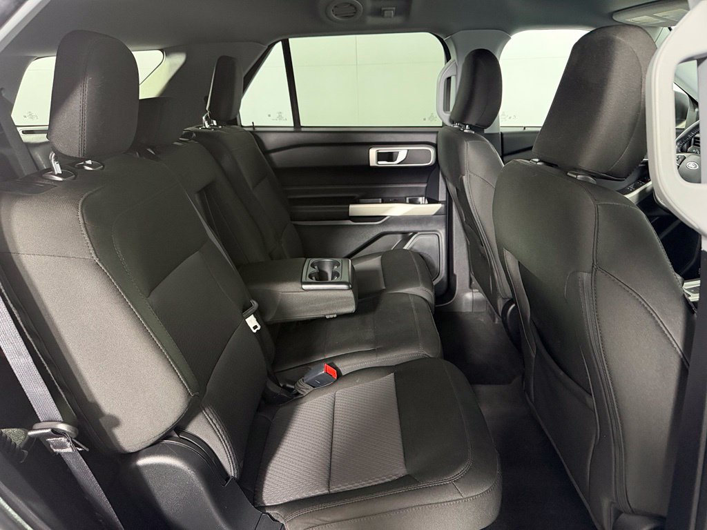 Used 2022 Ford Explorer XLT RWD image 17