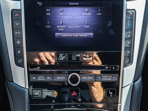 Used 2024 INFINITI Q50 Luxe w/ Cargo Package RWD image 29