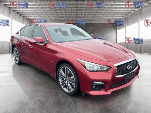 Used 2014 INFINITI Q50 AWD w/ Deluxe Touring Package image 3