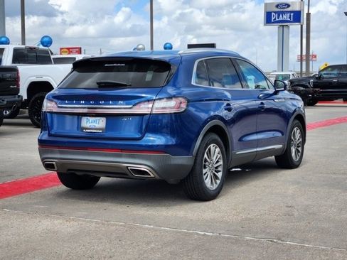 Used 2020 Lincoln Nautilus FWD w/ Equipment Group 101A image 5