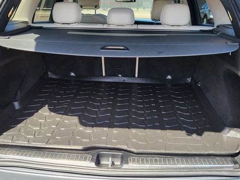 Used 2018 Mercedes-Benz GLC 300 image 12