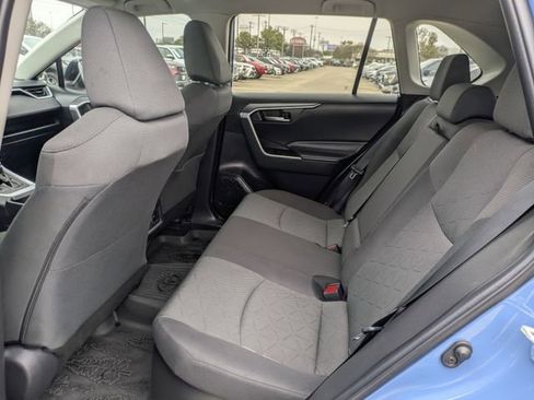 Used 2023 Toyota RAV4 AWD Hybrid image 27