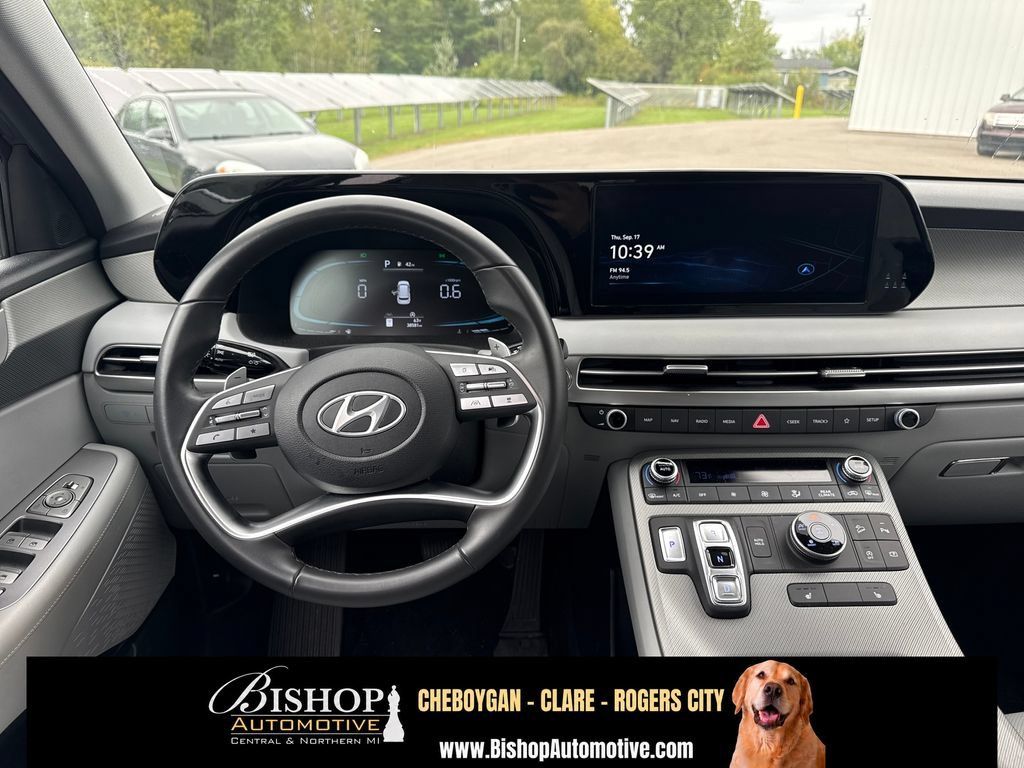 Used 2025 Hyundai Palisade SEL AWD/4WD image 15