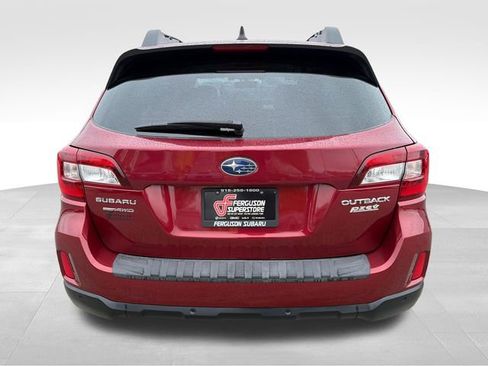 Used 2017 Subaru Outback 2.5i Limited image 6