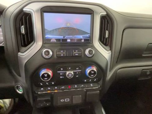 Used 2020 GMC Sierra 1500 SLT w/ SLT Premium Plus Package AWD/4WD image 34