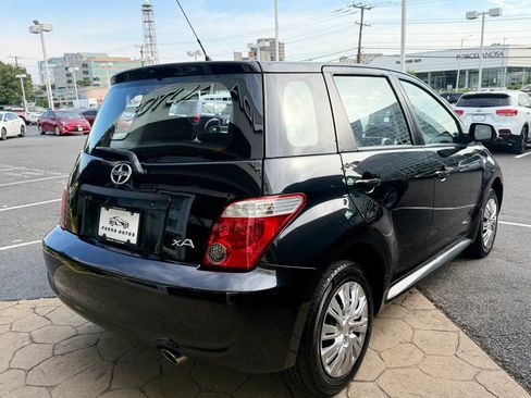 Used 2006 Scion xA FWD image 7
