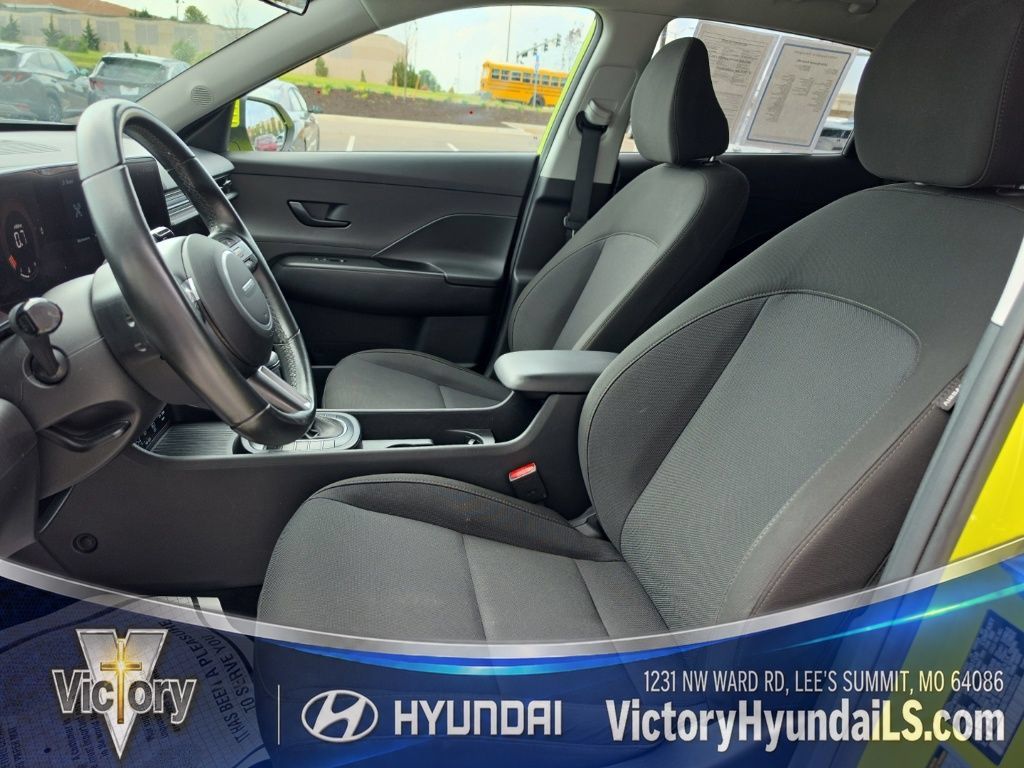 Used 2024 Hyundai Kona SEL AWD/4WD image 9