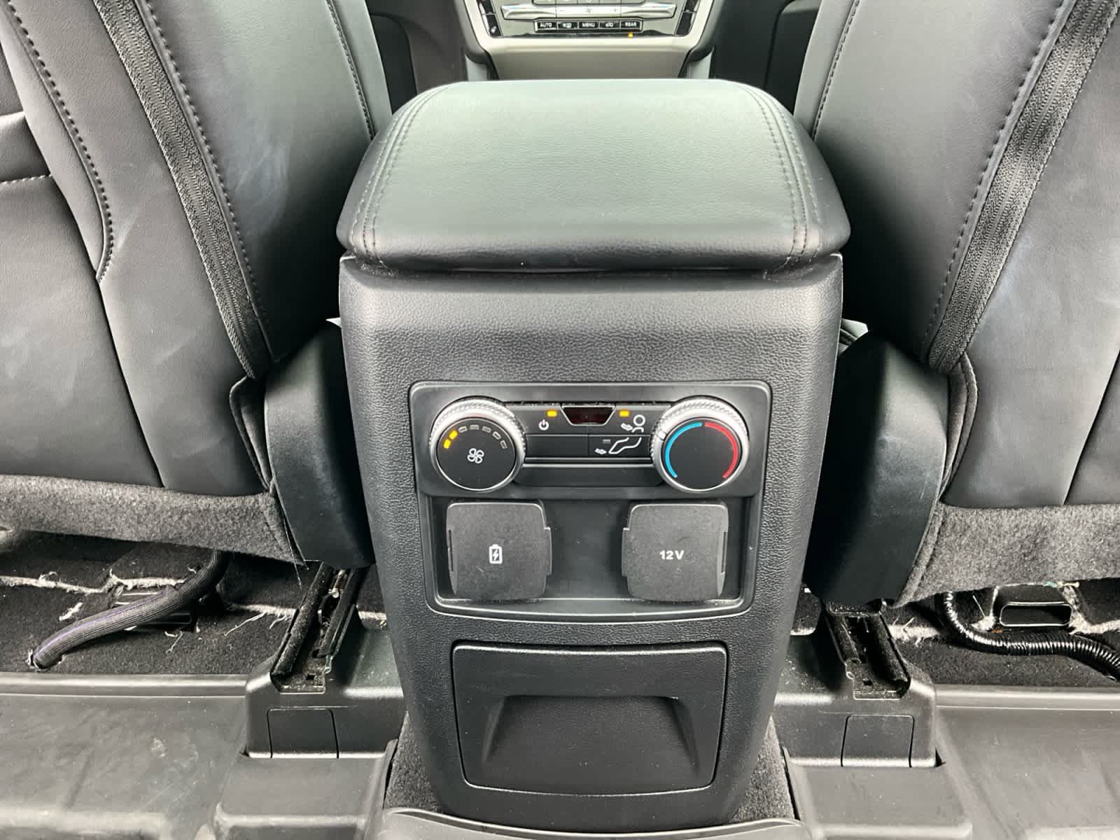 Used 2022 Ford Explorer XLT w/ Equipment Group 202A AWD/4WD image 23