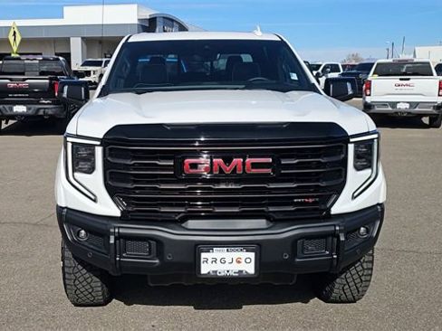 New 2026 GMC Sierra 1500 AT4X image 3