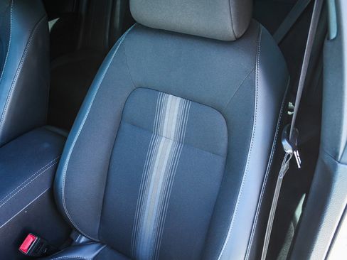 Used 2025 Honda Civic Sport image 26