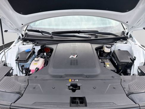 Used 2025 Hyundai Ioniq 5 N Base image 38
