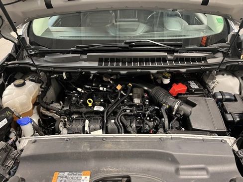 Used 2023 Ford Edge SEL image 9
