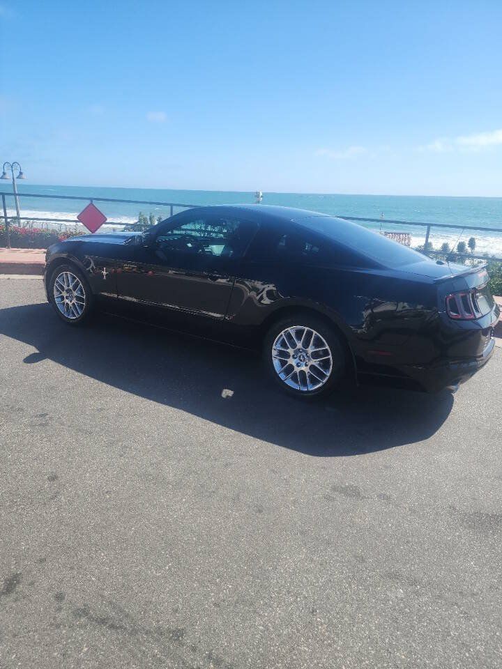 Used 2014 Ford Mustang Premium w/ Equipment Group 202A RWD image 6