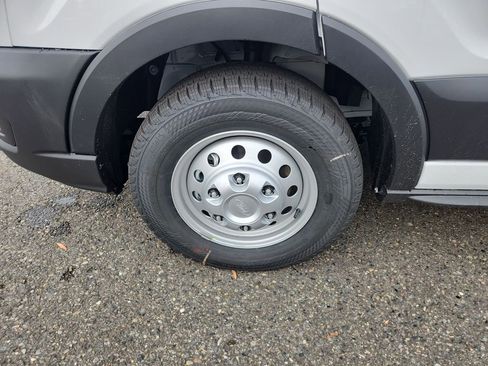 New 2026 Ford Transit 250 148 Medium Roof Extended AWD w/ Load Area Protection Package image 29