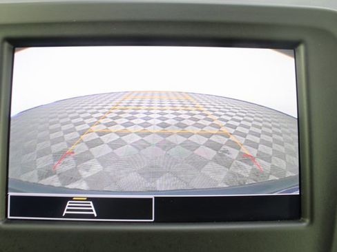 Used 2024 Chevrolet Equinox LT w/ LPO, Floor Liner Package image 3