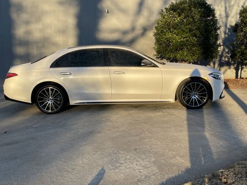 Certified 2022 Mercedes-Benz S 580 4MATIC Sedan image 5