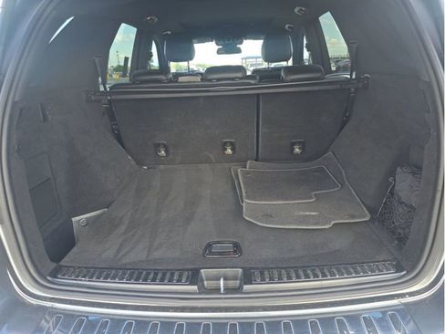 Used 2017 Mercedes-Benz GLE 350 w/ Premium 1 Package image 10