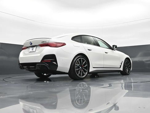 New 2026 BMW i4 xDrive40i w/ M Sport Package AWD/4WD image 29