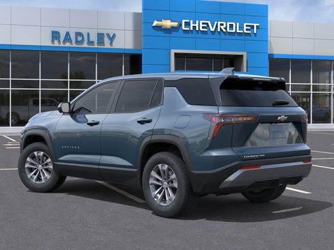 New 2026 Chevrolet Equinox LT AWD/4WD image 3