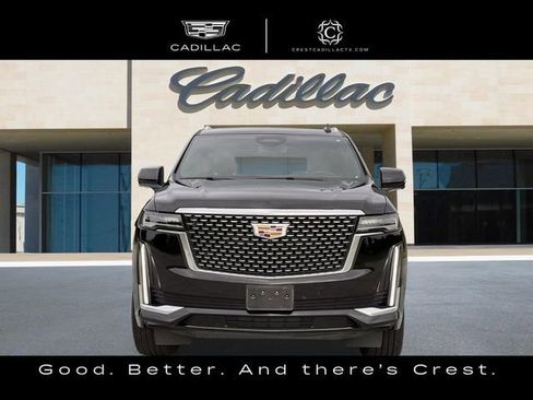 Used 2024 Cadillac Escalade Luxury AWD/4WD image 7