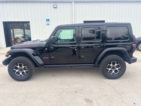 Used 2021 Jeep Wrangler Unlimited Rubicon image 3