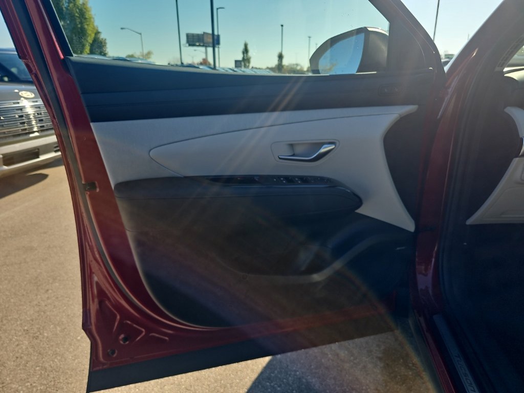 New 2026 Hyundai Tucson Limited AWD/4WD image 10