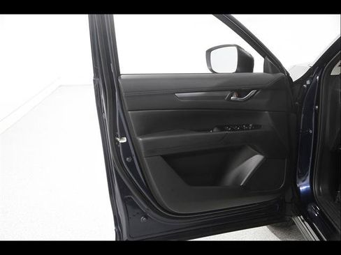 Certified 2025 MAZDA CX-5 AWD 2.5 S w/ Select Package image 4