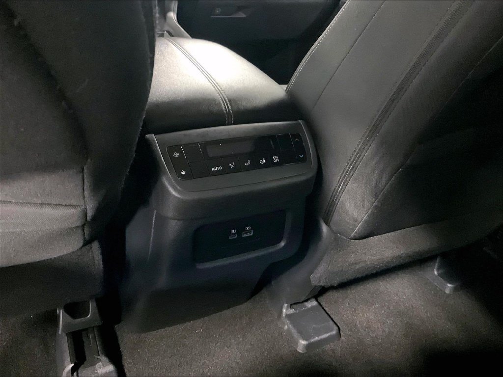 Certified 2025 Nissan Pathfinder SV AWD/4WD image 27