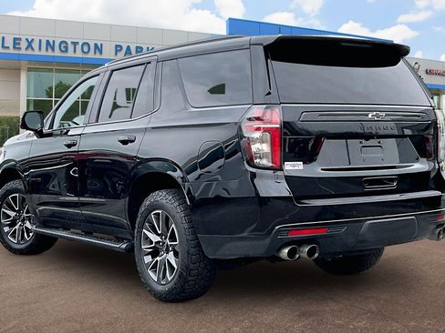 Used 2024 Chevrolet Tahoe Z71 w/ Z71 Off-Road Package image 2