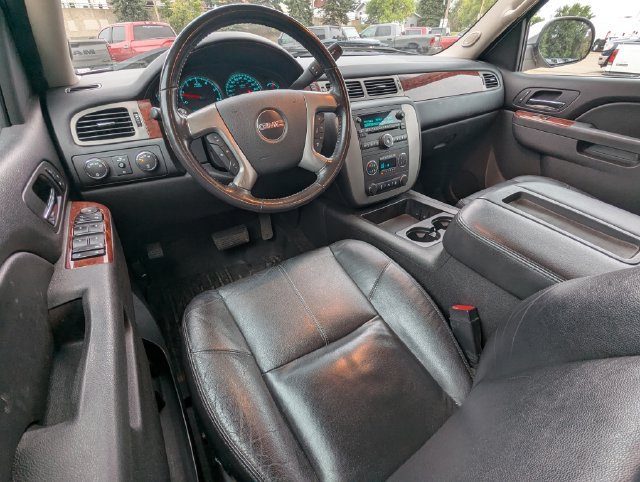 Used 2012 GMC Sierra 1500 SLT w/ SLT White Diamond Edition AWD/4WD image 2