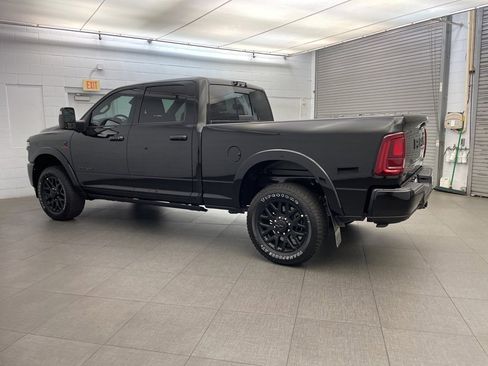 New 2026 RAM 2500 Limited image 8