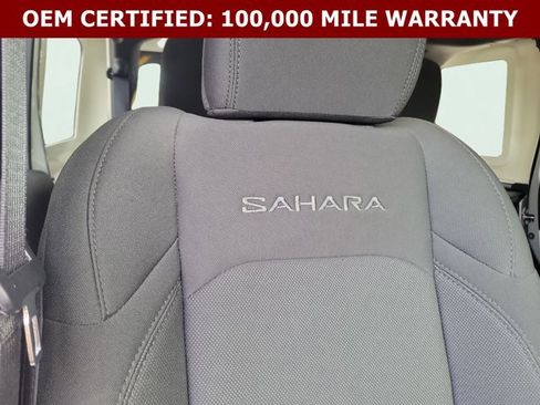 Used 2023 Jeep Wrangler Unlimited Sahara w/ Cold Weather Group AWD/4WD image 19