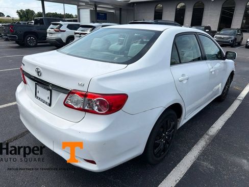 Used 2013 Toyota Corolla LE FWD image 5