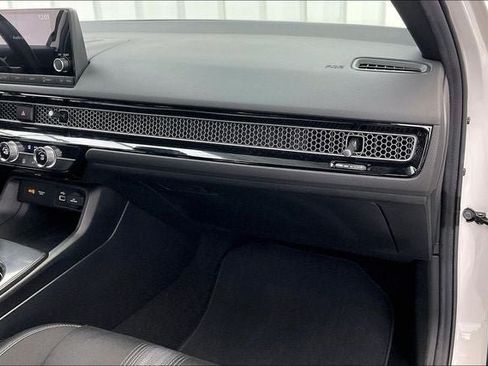 Certified 2024 Honda Civic Sport image 17