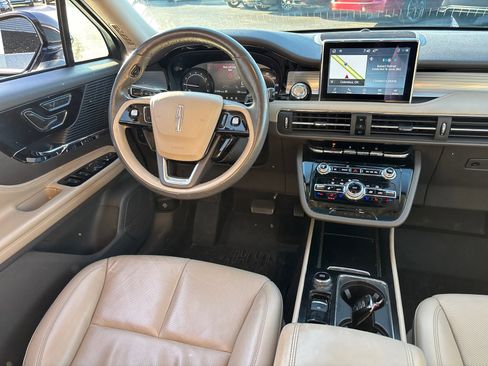 Certified 2022 Lincoln Corsair AWD w/ Premium Package image 29