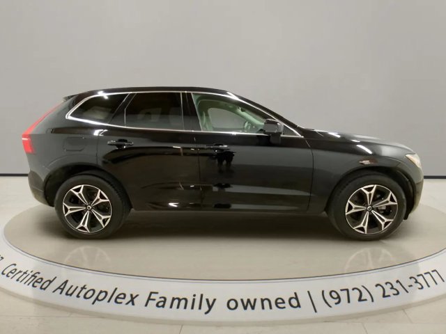Used 2022 Volvo XC60 B5 Momentum w/ Climate Package AWD/4WD image 6
