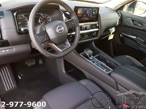 New 2026 Nissan Pathfinder SV FWD image 10