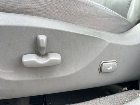 Used 2010 Subaru Forester 2.5X Premium image 23