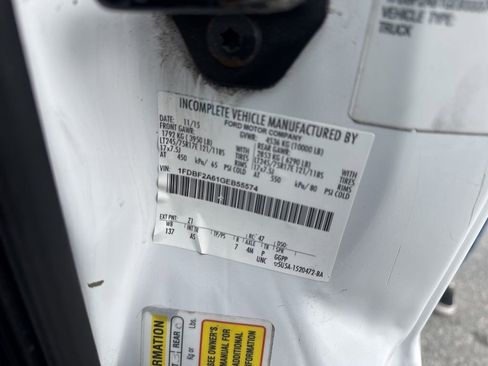 Used 2016 Ford F250 XL w/ Power Equipment Group image 27